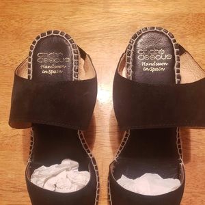 Andre Assous size 9.5